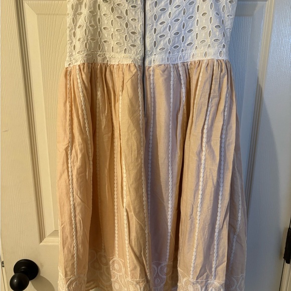 H&M Strapless White and Coral Eyelet Dress Size 8 NWT - Picture 5 of 11